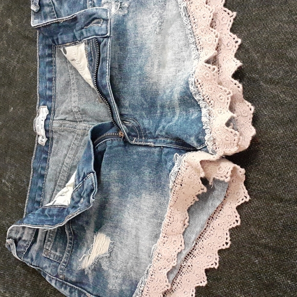 Free People lace knit shorts - Picture 4 of 5
